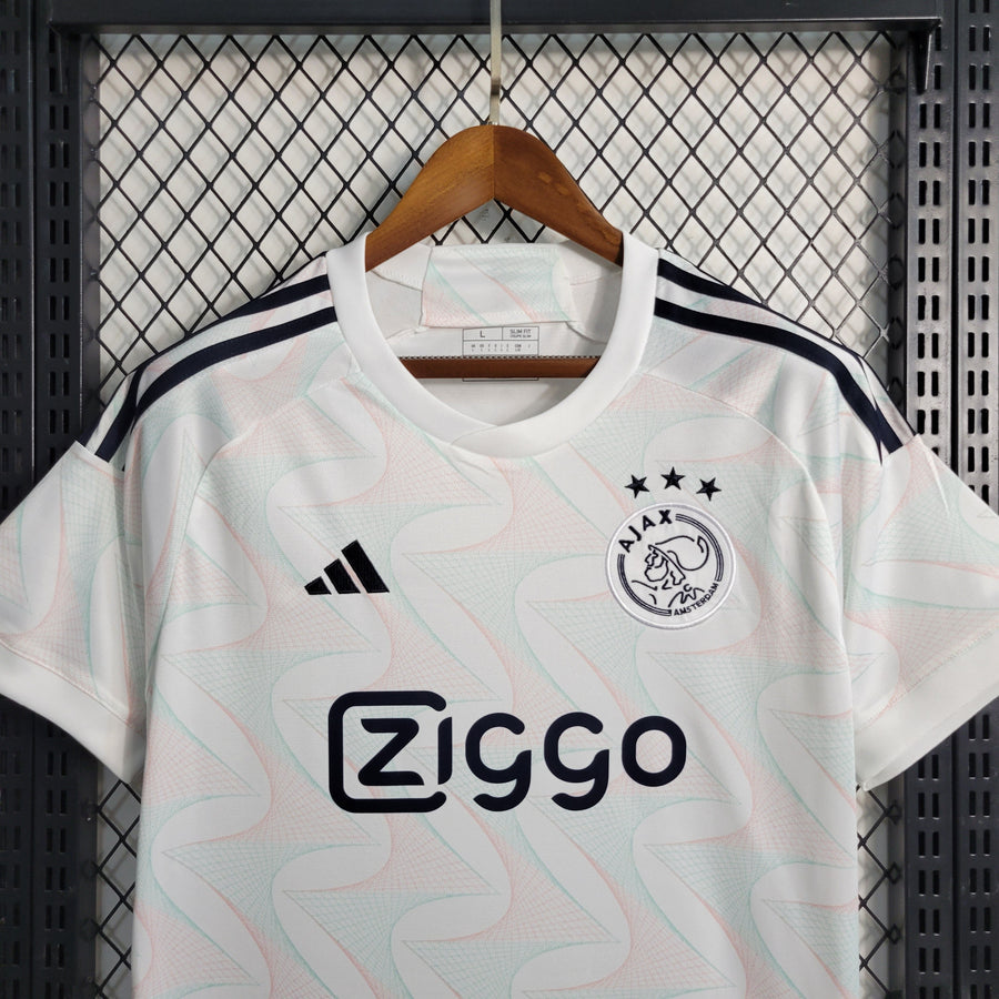Ajax extérieur 2023-2024