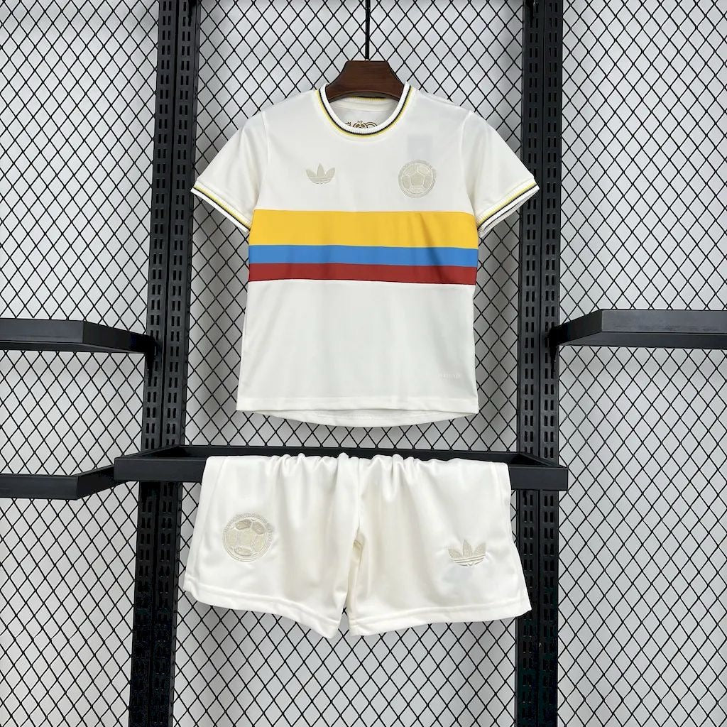Kolumbien 100. 2024-2025 Shortset