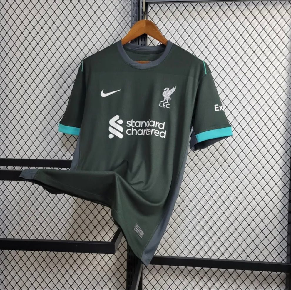 Liverpool extérieur 2024-2025