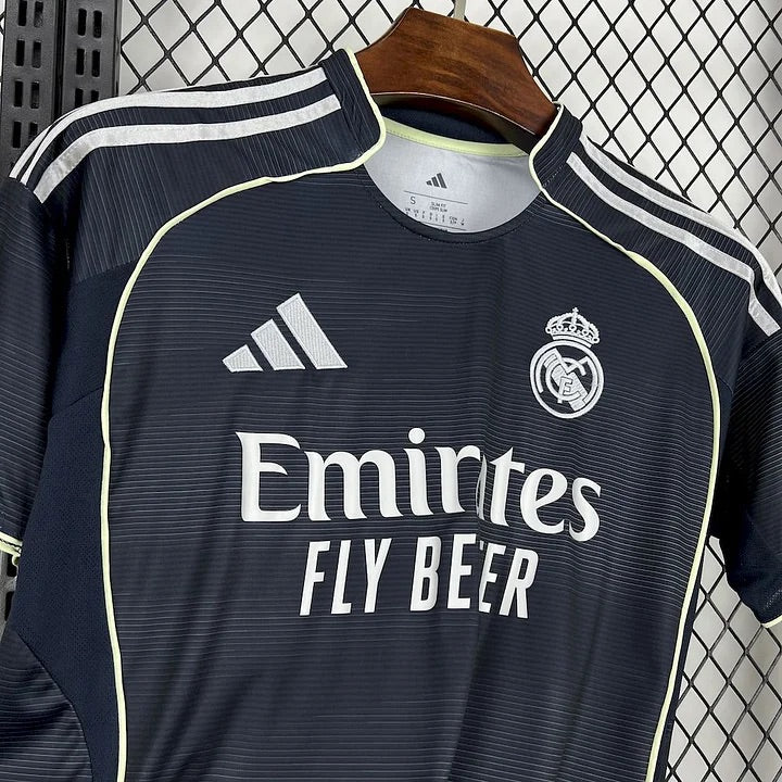 Real Madrid extérieur 2025-2026