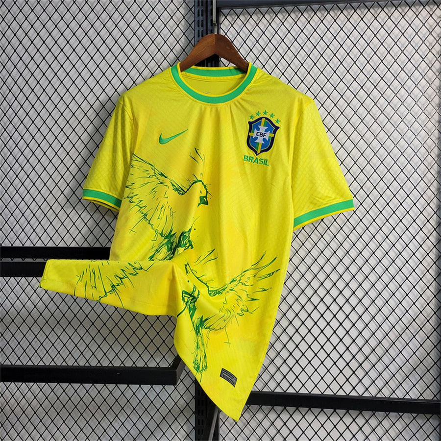 Brésil spécial 2024-2025 Jaune