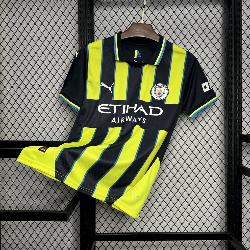 Manchester City extérieur 2024-2025