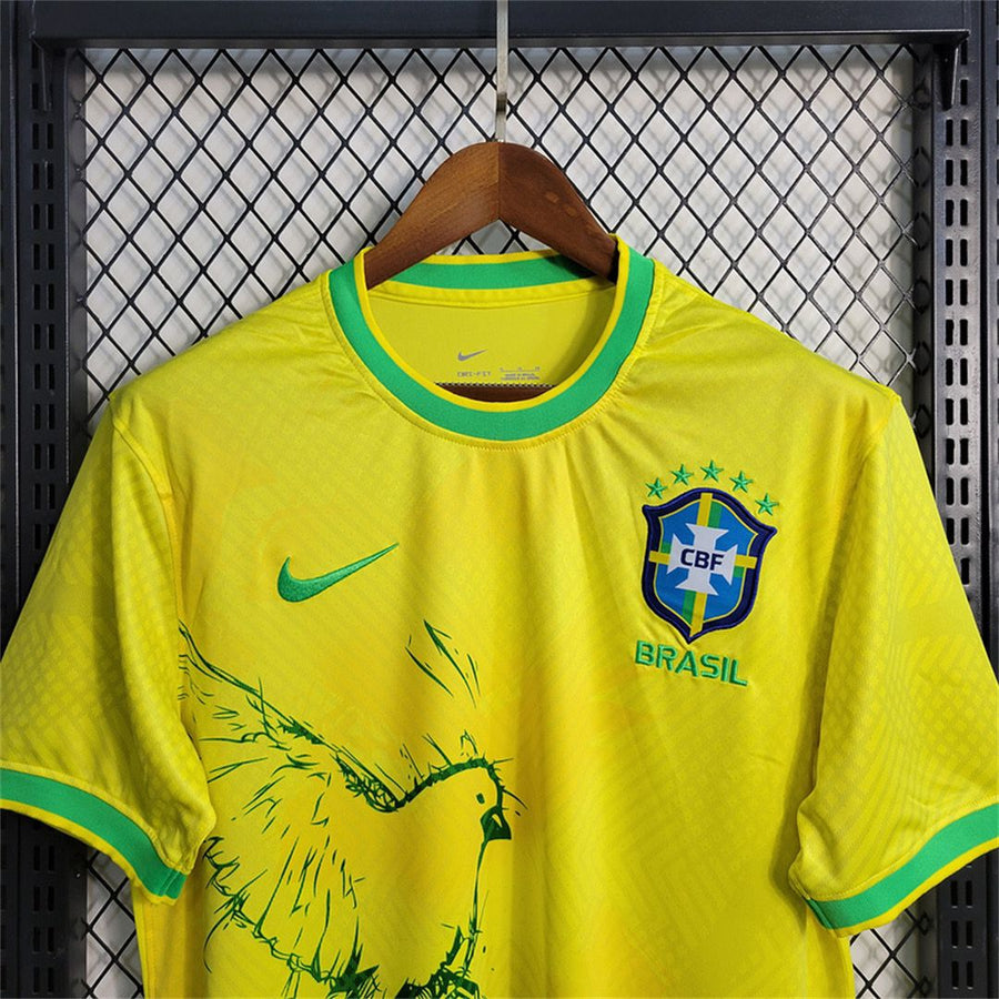Brésil spécial 2024-2025 Jaune