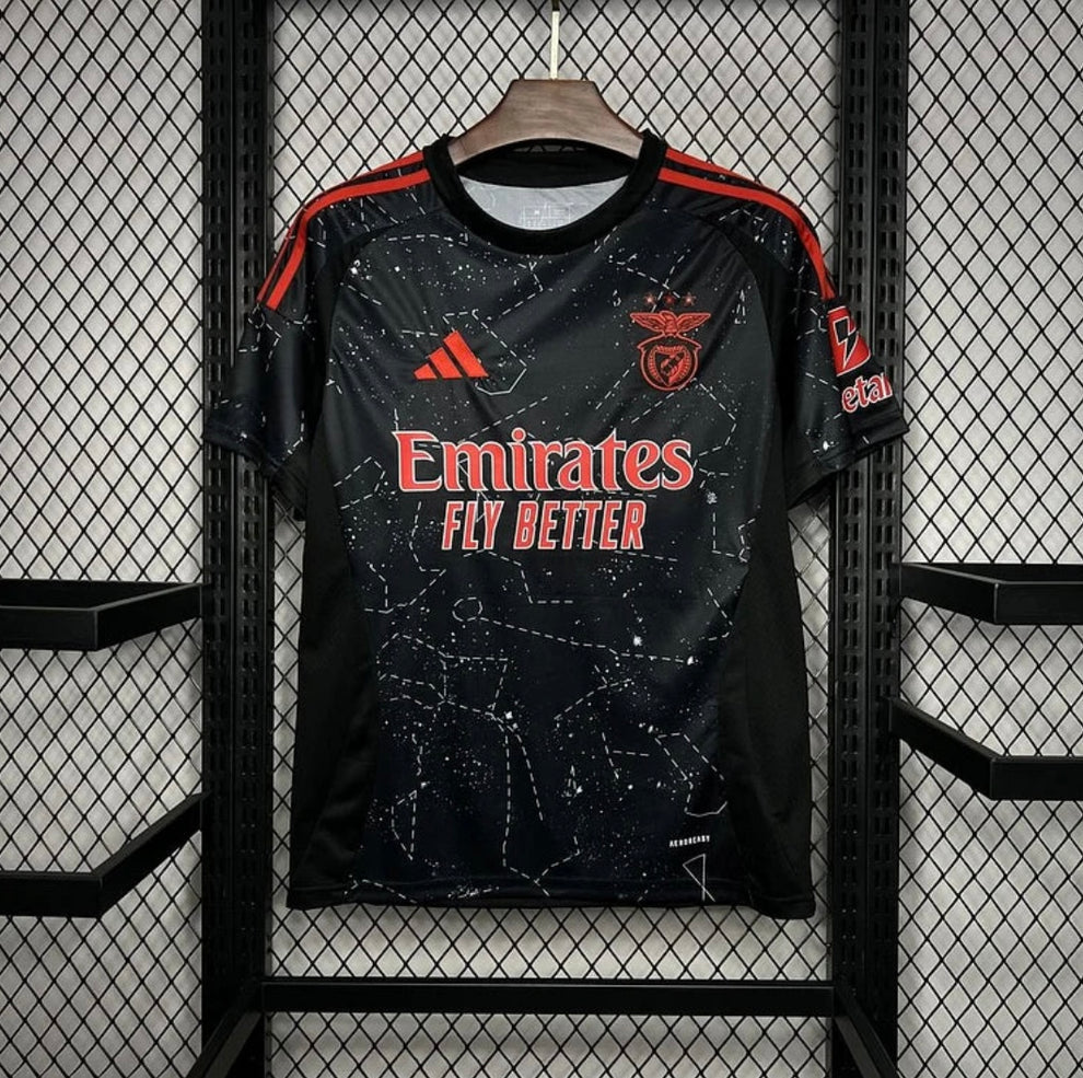 Benfica extérieur 2024-2025