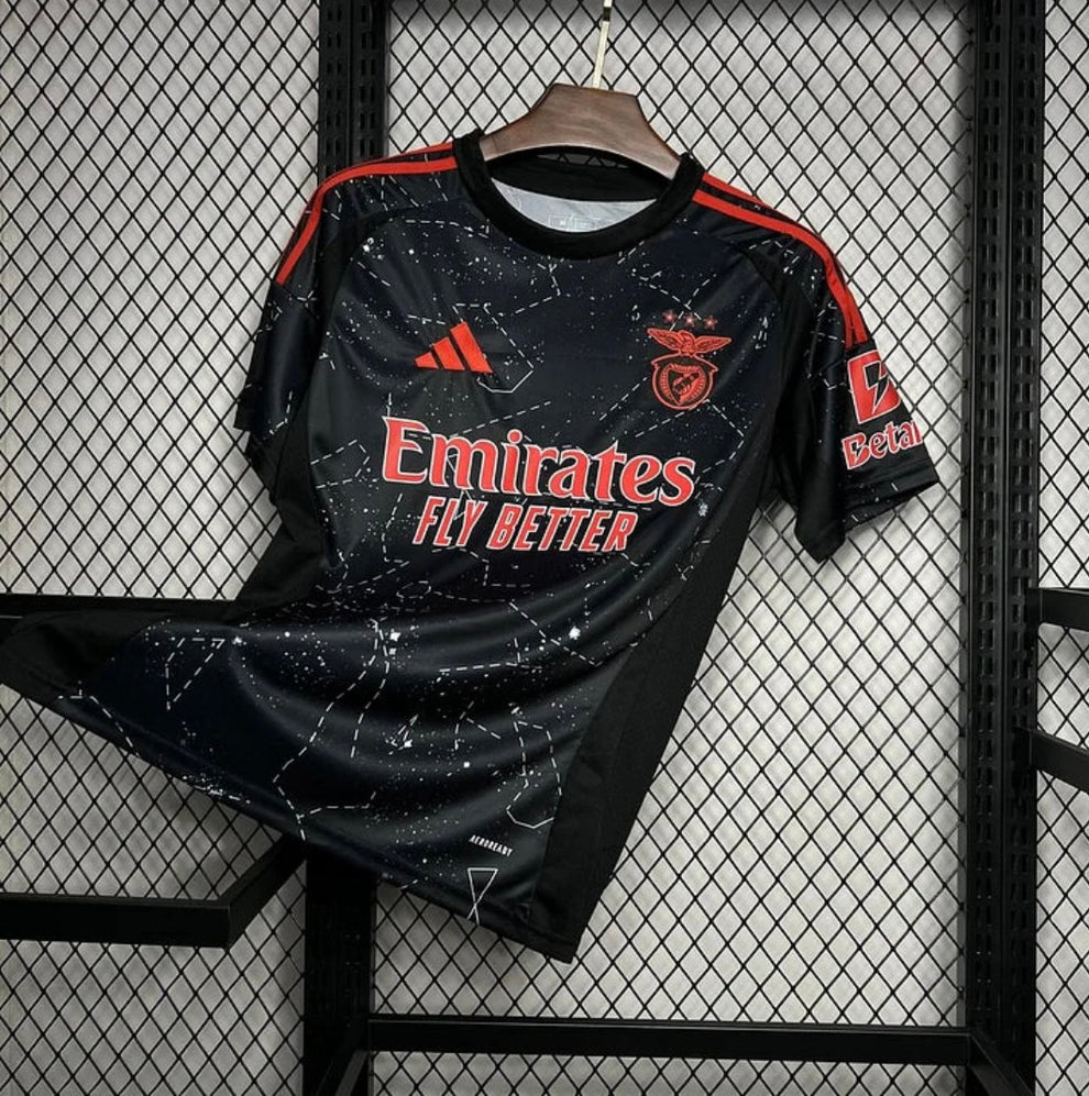 Benfica extérieur 2024-2025