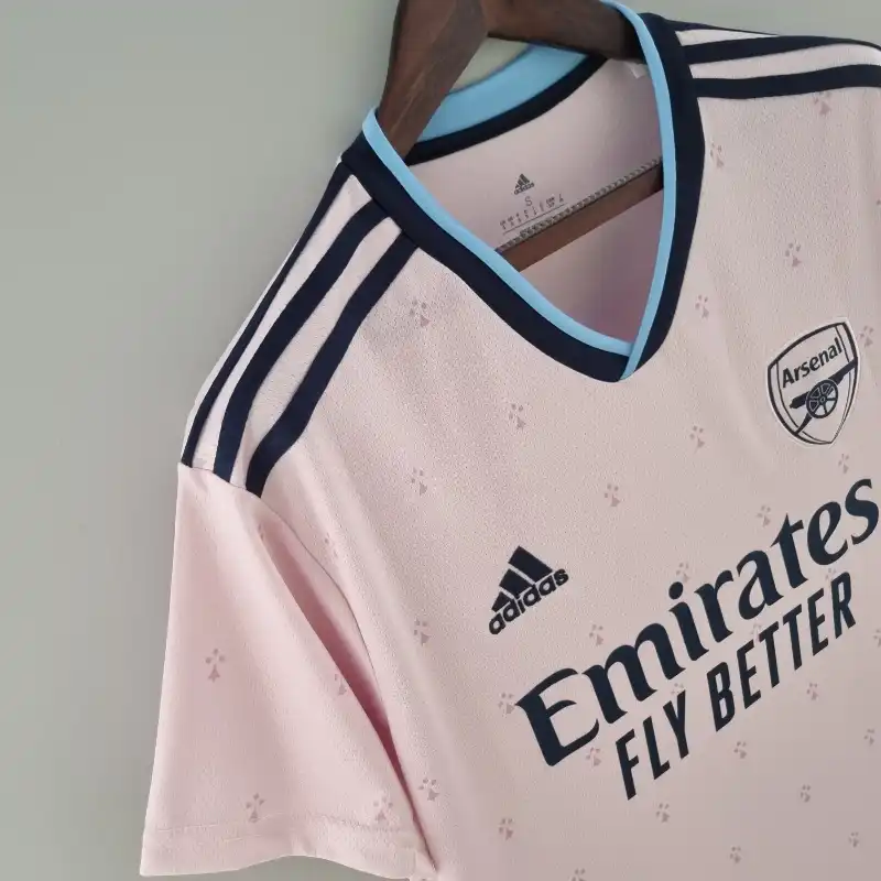 Arsenal third 2022-2023
