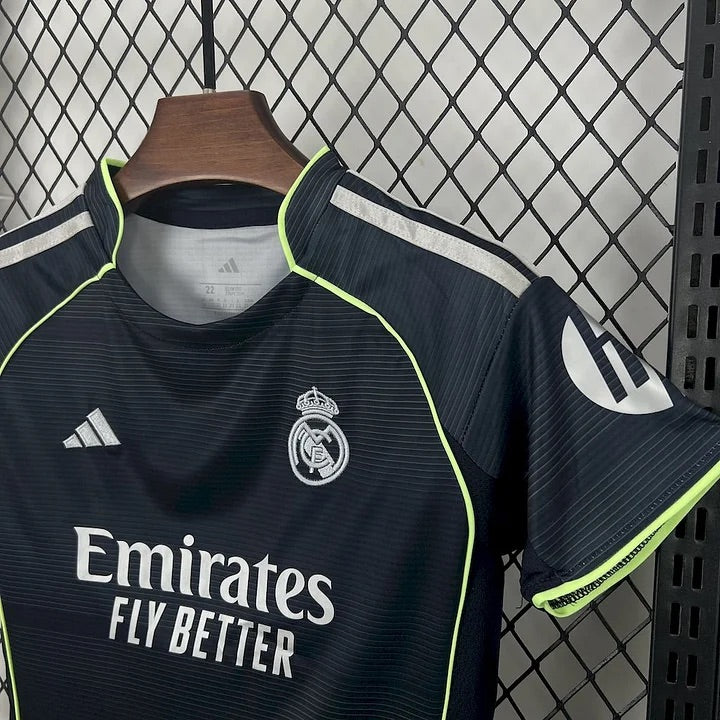 Ensemble Short Real Madrid extérieur 2025-2026