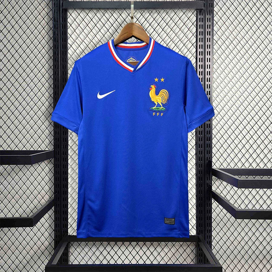 France domicile 2024-2025