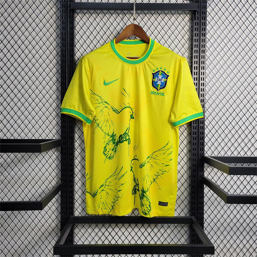 Brésil spécial 2024-2025 Jaune