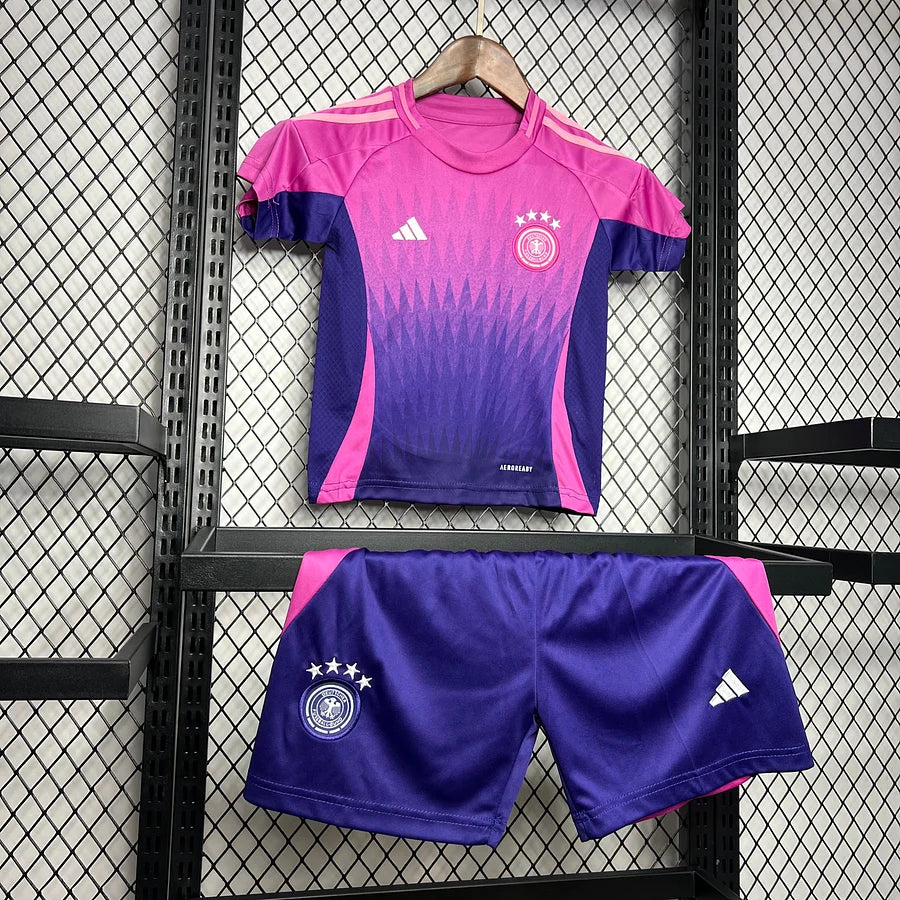 Deutschland 2024-2025 Auswärts-Shorts-Trikots