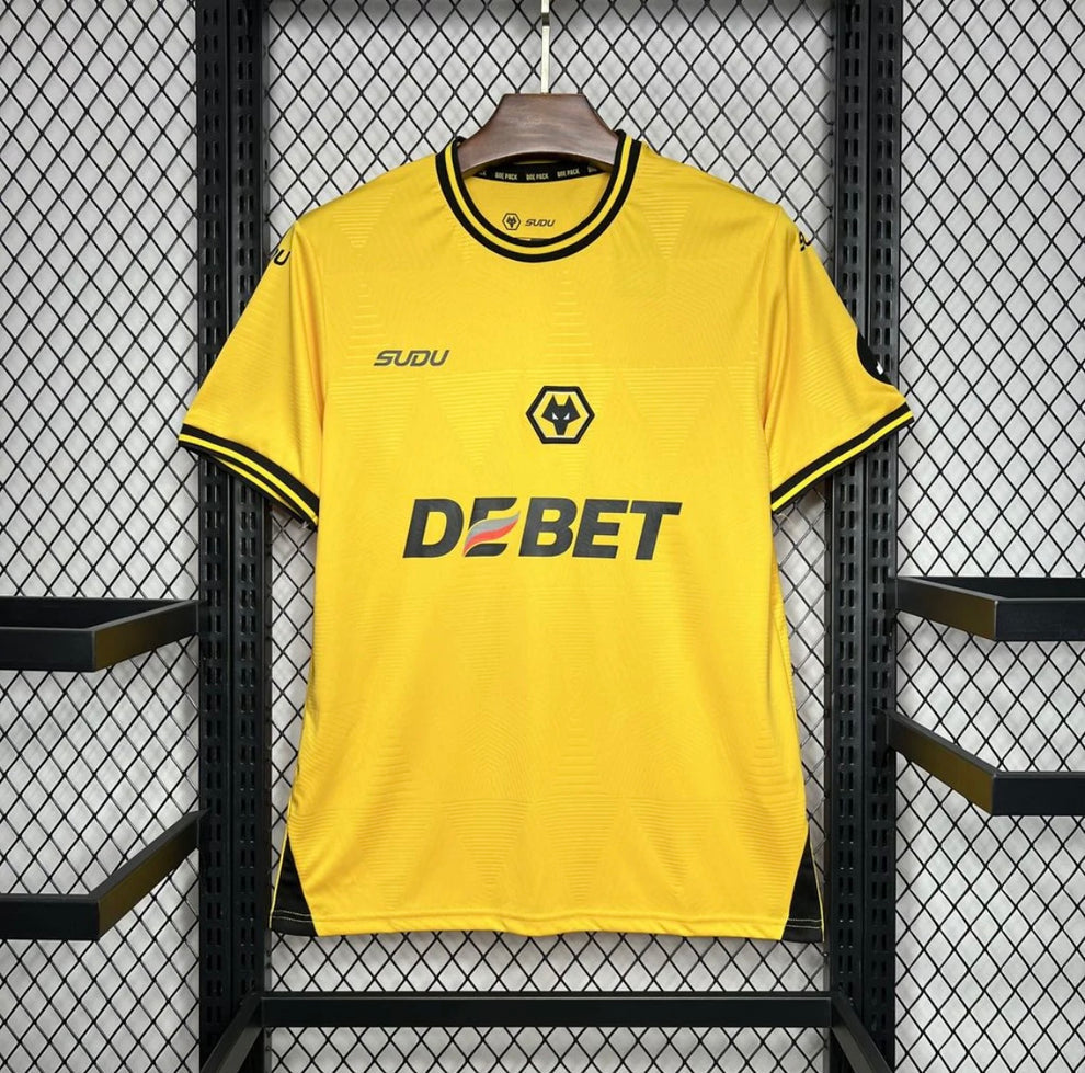 Wolves domicile 2024-2025
