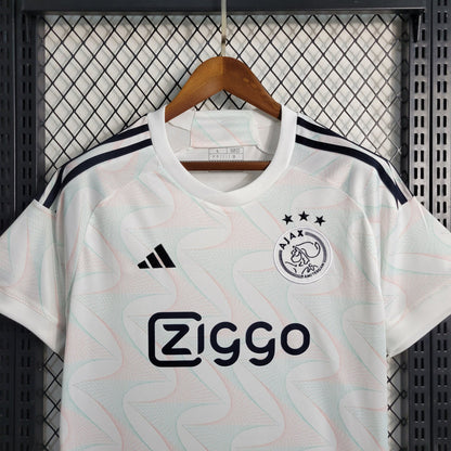Ajax extérieur 2023-2024