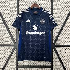 Manchester United extérieur 2024-2025
