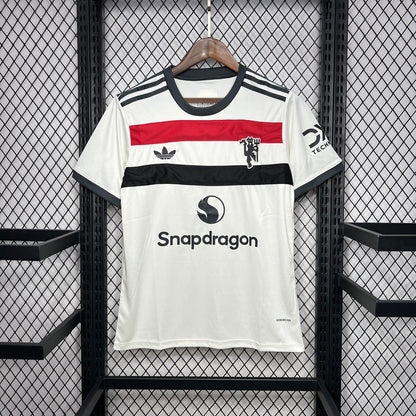 Manchester United third 2024-2025