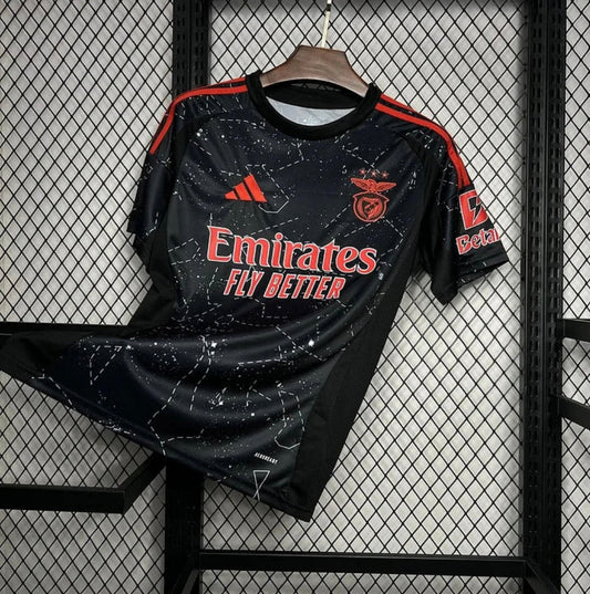 Benfica extérieur 2024-2025