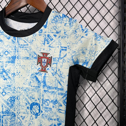 Portugal Auswärtstrikot 2024-2025