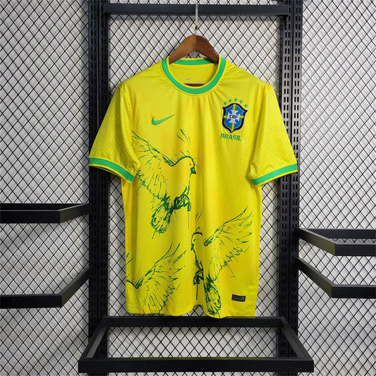 Brésil spécial 2024-2025 Jaune