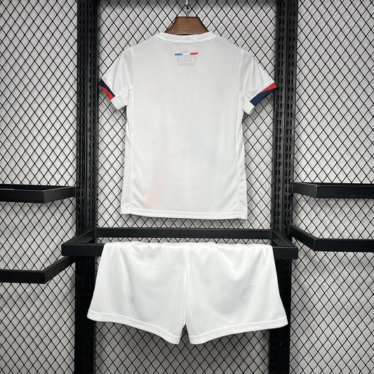 Ensemble Short Paris (PSG) extérieur 2024-2025