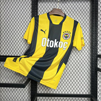 Fenerbahce domicile 2024-2025